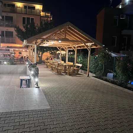 канаванс - 2 минути до плажа, Free Parking And Wifi *